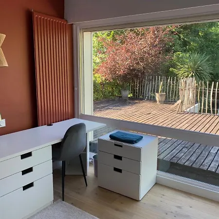 Villa Family In With Large Pool